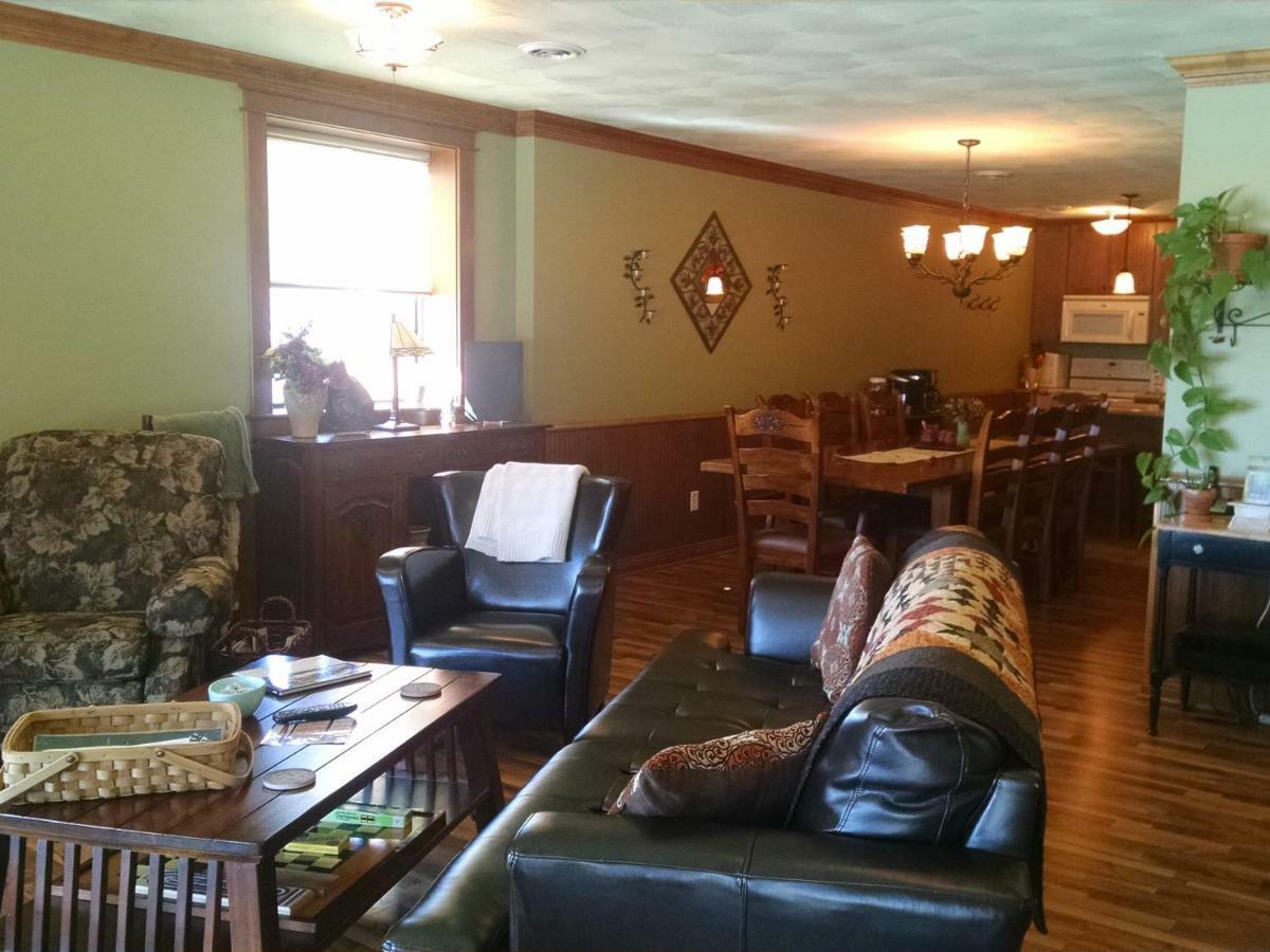 The Vintage Inn Bed And Breakfast Redwood Falls 외부 사진